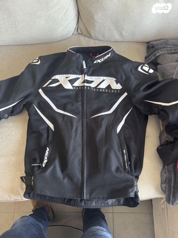 feedItemObj.data.row_1