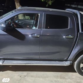 feedItemObj.data.row_1