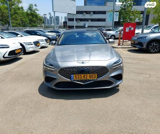 מודעת רכב ג'נסיס G70