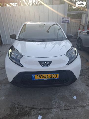 מודעת רכב טויוטה אייגו X