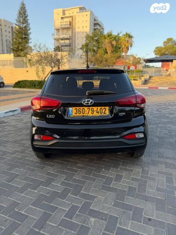 יונדאי i20