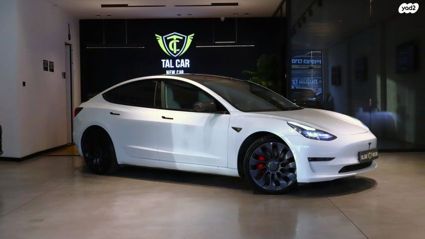 מודעת רכב טסלה מודל 3 1