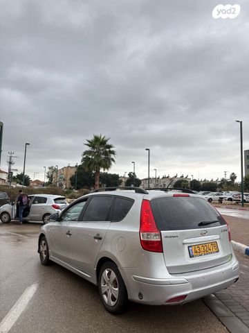 יונדאי i30