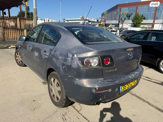 מאזדה 3