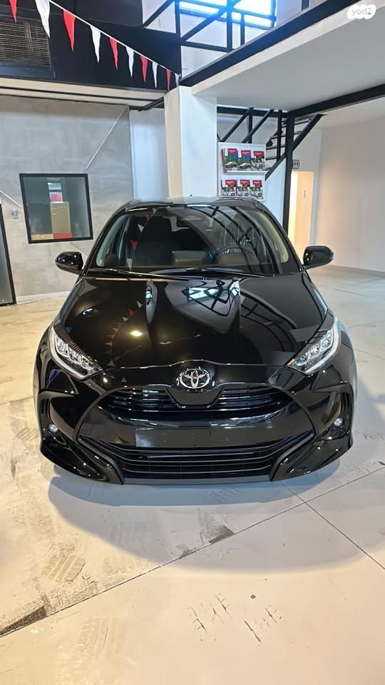 מודעת רכב טויוטה יאריס