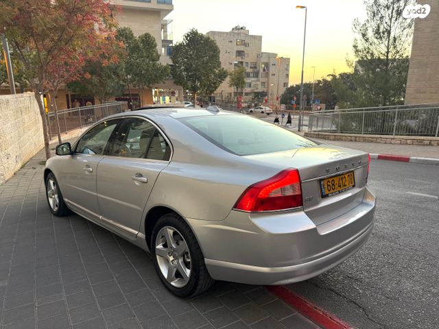 וולוו S80