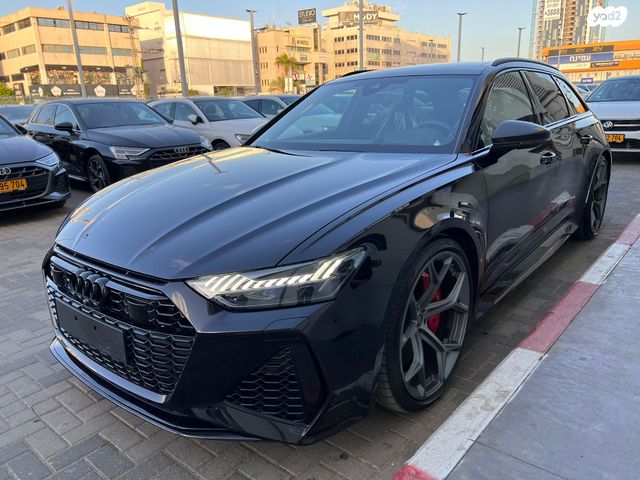 אאודי RS 6