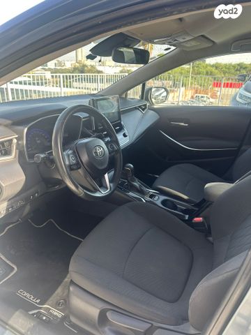 מודעת רכב טויוטה קורולה 2