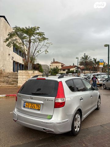 יונדאי i30