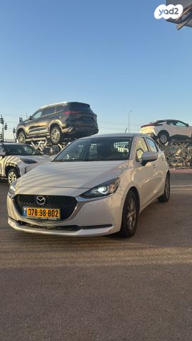 מודעת רכב מאזדה 2