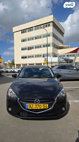 מודעת רכב מאזדה 2 1