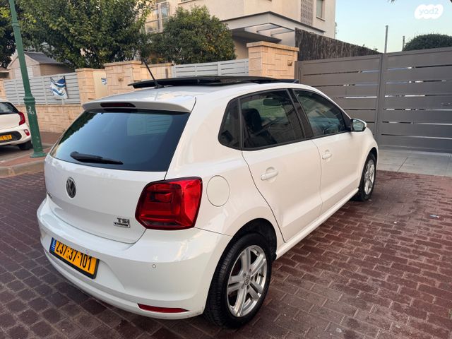 פולקסווגן פולו 