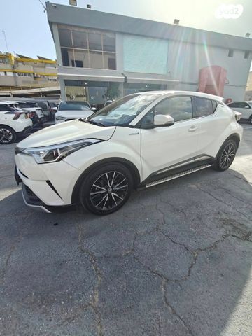 טויוטה C-HR