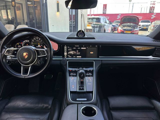 פורשה פאנאמרה