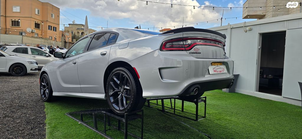 דודג' צ'ארג'ר