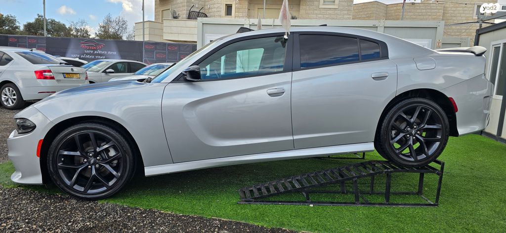 דודג' צ'ארג'ר