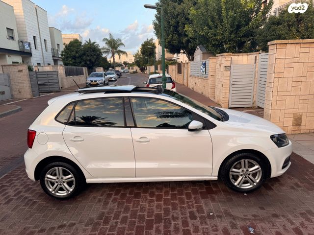 פולקסווגן פולו 