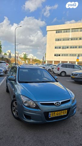 יונדאי i30