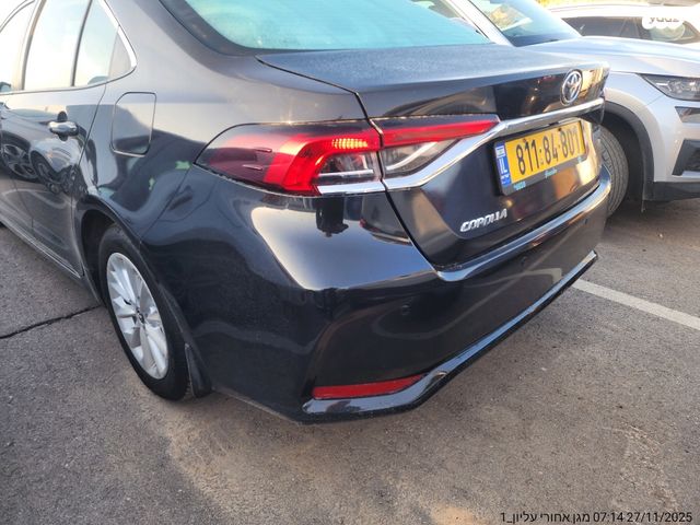 טויוטה קורולה