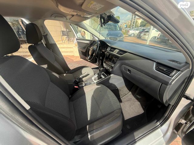 סקודה אוקטביה