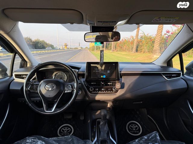 מודעת רכב טויוטה קורולה 2