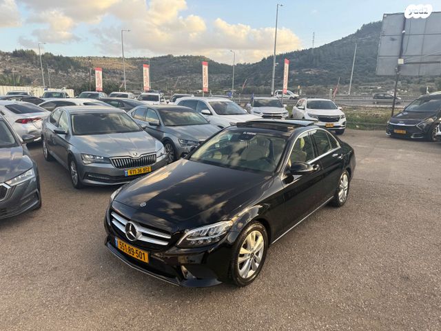 מודעת רכב מרצדס-בנץ C-class