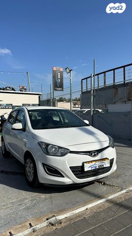 מודעת רכב יונדאי i20