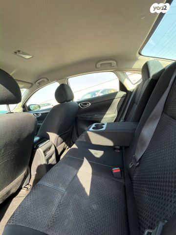 ניסאן סנטרה