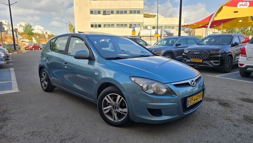 יונדאי i30