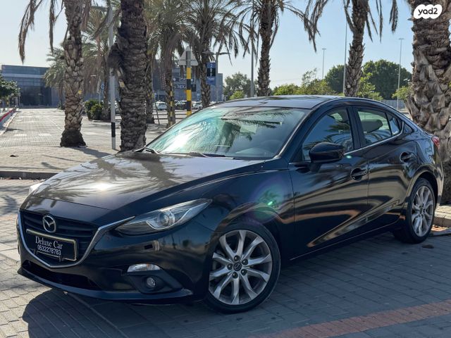 מודעת רכב מאזדה 3