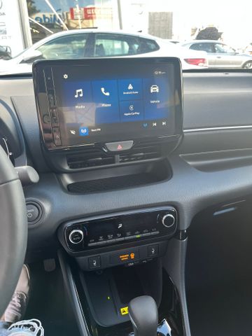 טויוטה יאריס