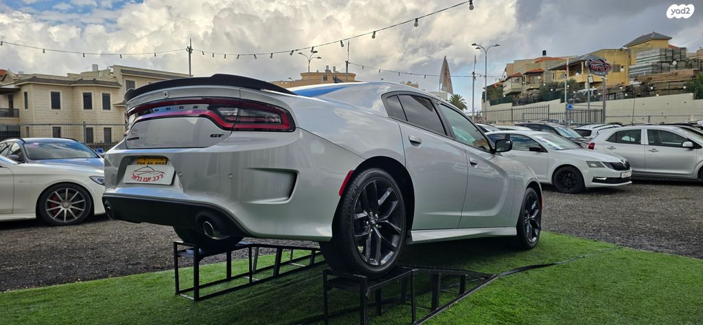 דודג' צ'ארג'ר