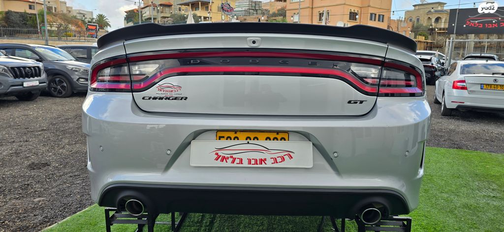 דודג' צ'ארג'ר