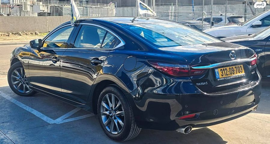 מאזדה 6