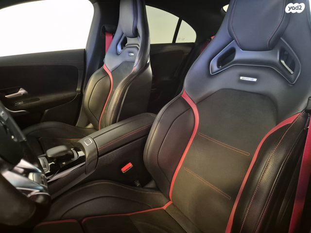 מרצדס-בנץ CLA