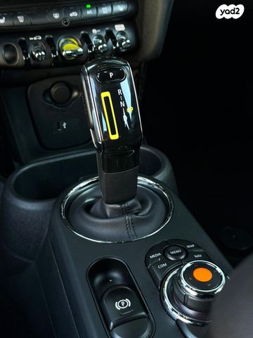 מיני קופר SE (חשמלית)