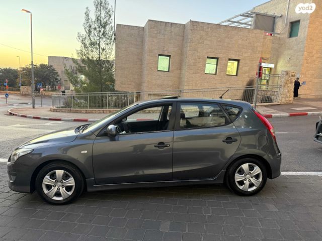 יונדאי i30