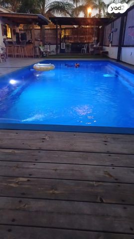 בית פרטי/ קוטג', הזית 226, נהורה, נהורה