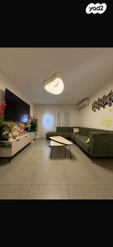 שדרות בן גוריון 8