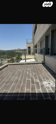 דירה, ישראל זרחי 90, רמות, ירושלים