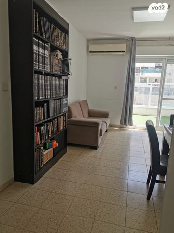 דירה, קצות החושן 17, קרית ספר, מודיעין עילית