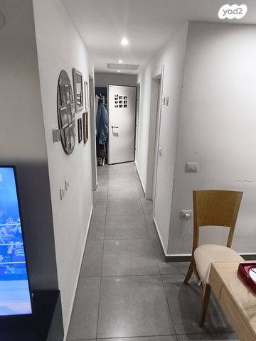 דירה, צבי ישי 24, ליבת העיר, יהוד מונוסון