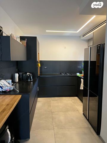 דירה, אליהו גולומב 11, שיכון עובדים, טבריה