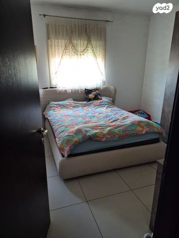 דירה, שדרות ירושלים 4, מרכז העיר, סביניה, הוותיקה, קרית ביאליק