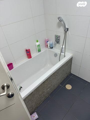 דו משפחתי, רותם 24, נווה נוי, באר שבע