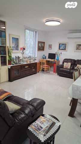 דירה, הגליל 13, נווה דוד רמז, רעננה