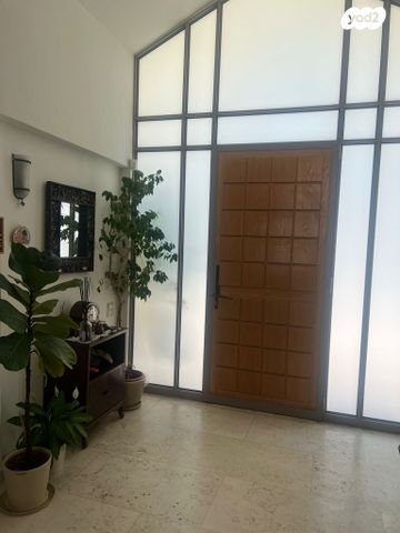 בית פרטי/ קוטג', השיטה 44, ברנדייס, חדרה