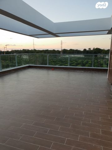 גג/ פנטהאוז, בנטל 2, שאר העיר, כפר יונה