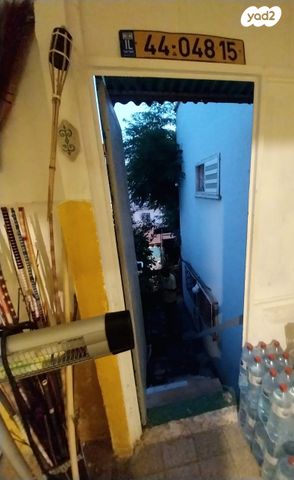 דירה, לוחמי הגטאות 48, דרום, צפת