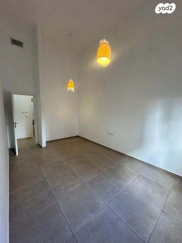 דירת גן, יעקב מרידור 13, ברנע, אשקלון